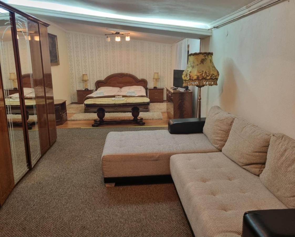 Bastya Wellness Hotel - Nyírbátor Extérieur photo